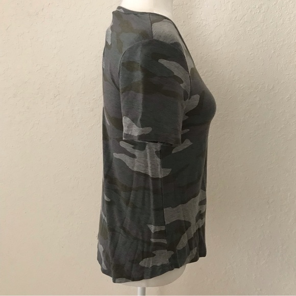 Embrace Life Small Beautiful Top - Picture 2 of 7